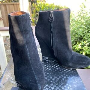 Sam Edelman Wilma Bootie size 7, black suede